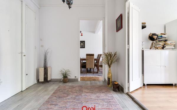 Appartement à vendre    4 pièces • 110 m2 Marseille 8