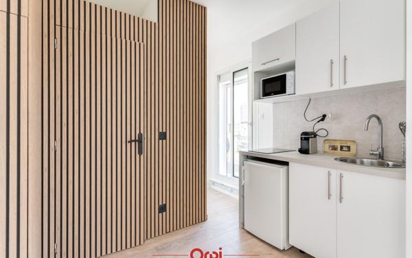 Appartement à vendre    4 pièces • 110 m2 Marseille 8