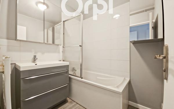 Appartement à vendre    2 pièces • 48,10 m2 Compiègne