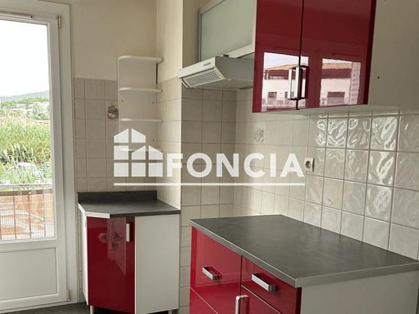 Location Appartement 4 pièces 67.54 m² - 17 AVENUE DES ILAIRES Le Lavandou 83980