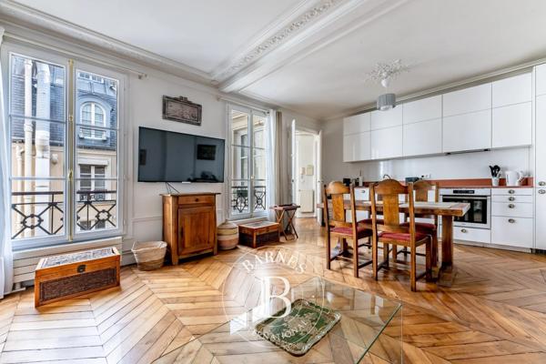 Paris 8ème, Appartement 2 Chambres -  74 m² à vendre