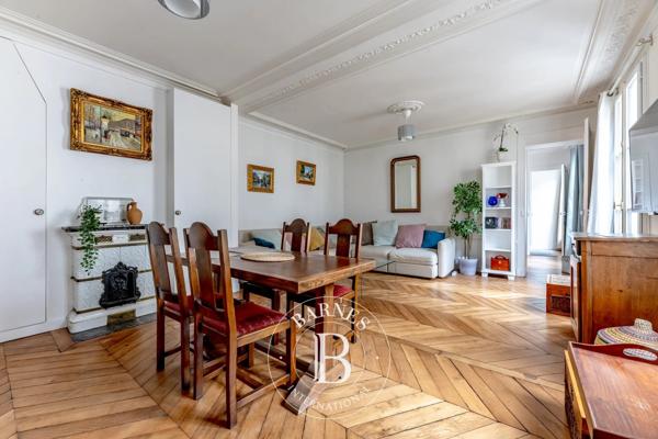 Paris 8ème, Appartement 2 Chambres -  74 m² à vendre