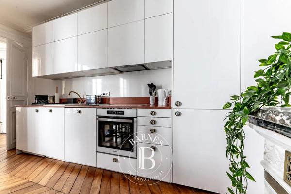 Paris 8ème, Appartement 2 Chambres -  74 m² à vendre