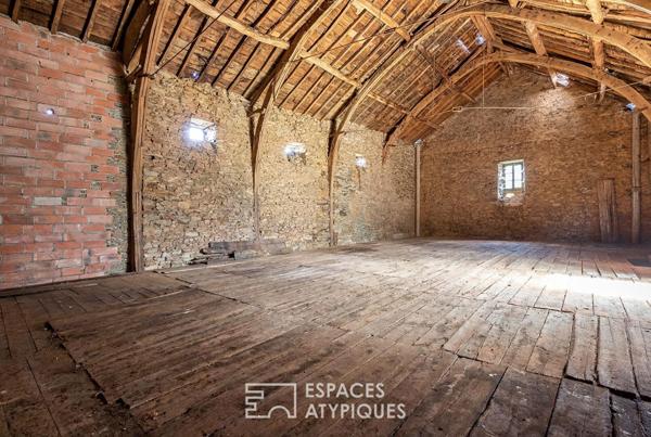 Grange de caractère à réhabiliter et son parc arboré