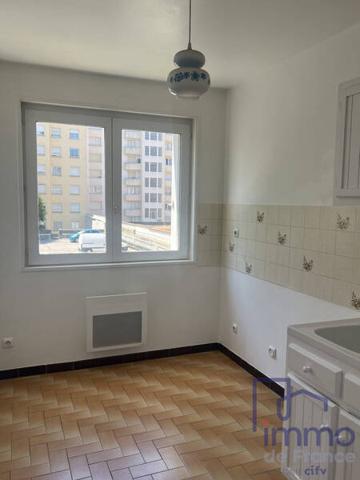 Appartement 2 pièces                                        - 42000 Saint-Étienne Réf : 2750-CIFVFOREZVELAY