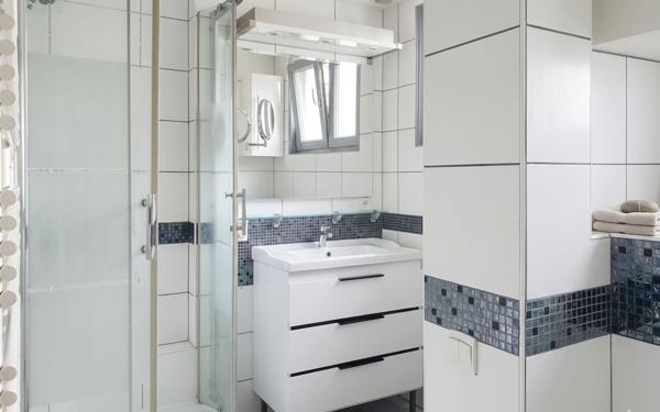 Maison à vendre    8 pièces • 279,45 m2 Saint-Genest-Lerpt