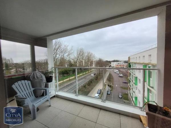 Appartement à louer 3 pièces 77.58m²