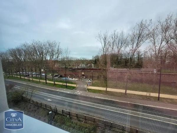 Appartement à louer 3 pièces 77.58m²