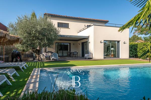 La Tour-de-Salvagny, Villa  146 m² à vendre