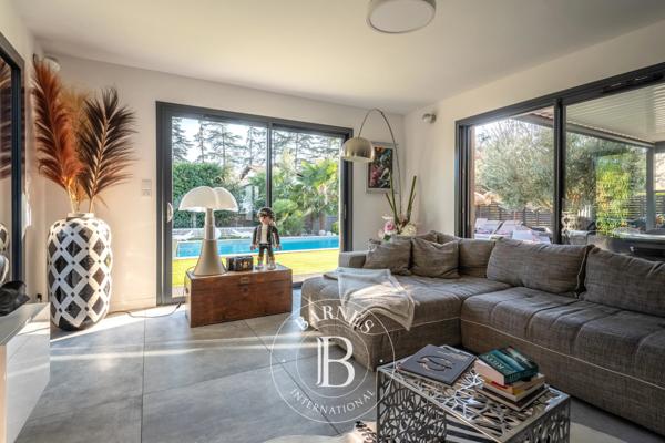 La Tour-de-Salvagny, Villa  146 m² à vendre