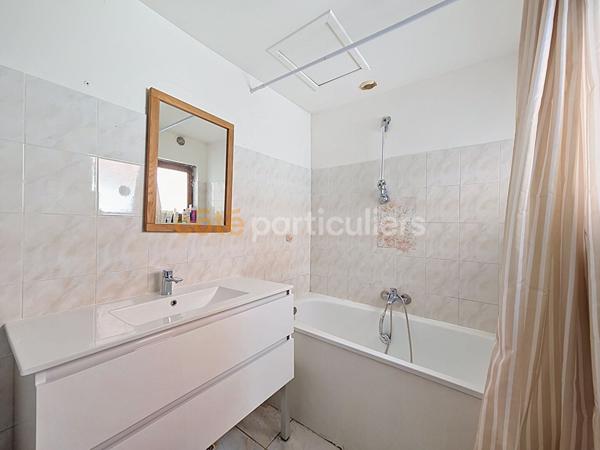 Vente Maison69 m² - 3 Pièces - LA CHAPELLE D ARMENTIERES (59930)