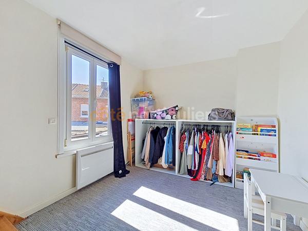 Vente Maison69 m² - 3 Pièces - LA CHAPELLE D ARMENTIERES (59930)