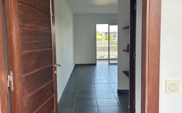 Appartement à louer    1 pièce •  Cayenne