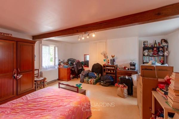 Maison 9 pièces, 6 chambres proche de VIMOUTIERS (61)