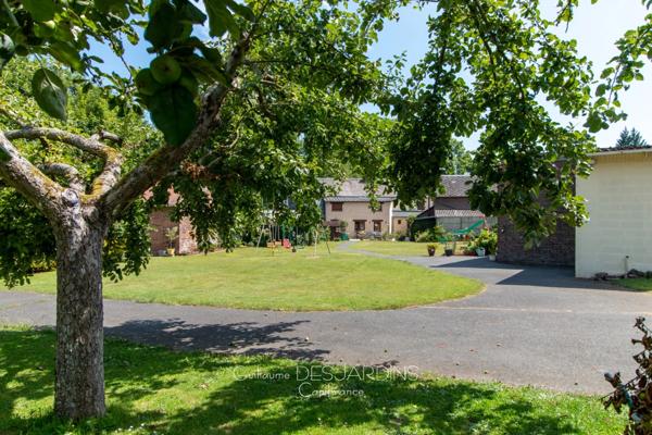 Maison 9 pièces, 6 chambres proche de VIMOUTIERS (61)