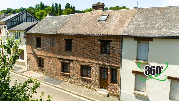 Maison 9 pièces, 6 chambres proche de VIMOUTIERS (61)