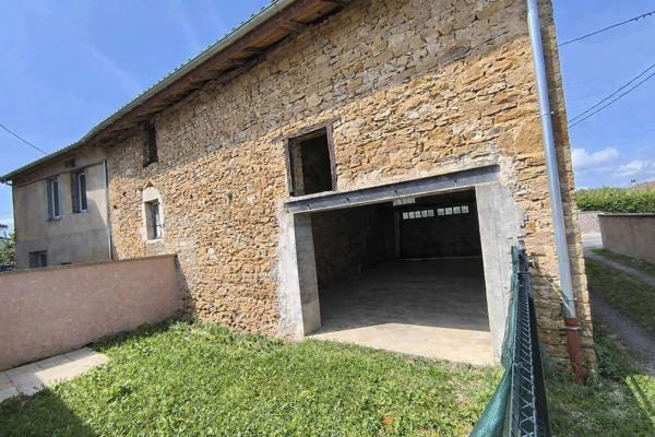 Maison familiale avec dépendances et possibilités d’extension