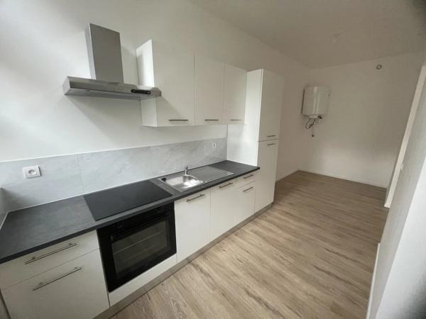 Location Appartement 2 pièces 46 m2 à Saint-Quentin