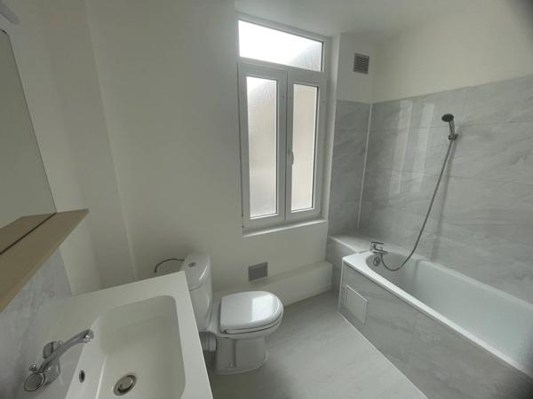 Location Appartement 2 pièces 46 m2 à Saint-Quentin