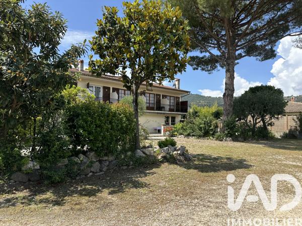 Immeuble à vendre 580 m² Pégomas