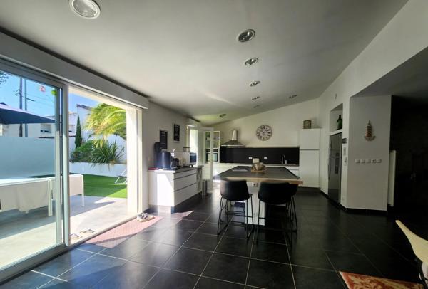 Authentique Maison de Village Rénovée