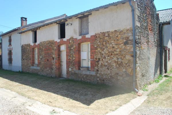 Maison à vendre à Lathus-Saint-Rémy (86390) - Vienne