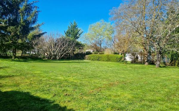 Terrain à vendre    Pin-Balma