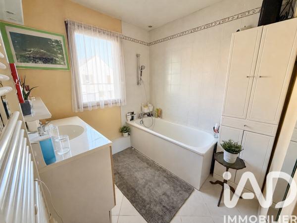 Maison à vendre 4 pièces 76 m² Crégy-lès-Meaux