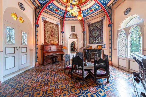 Propriété d'exception aux portes de Lourmarin – Élégant domaine de caractère au cœur du Luberon