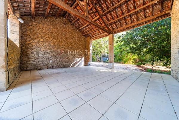 Propriété d'exception aux portes de Lourmarin – Élégant domaine de caractère au cœur du Luberon