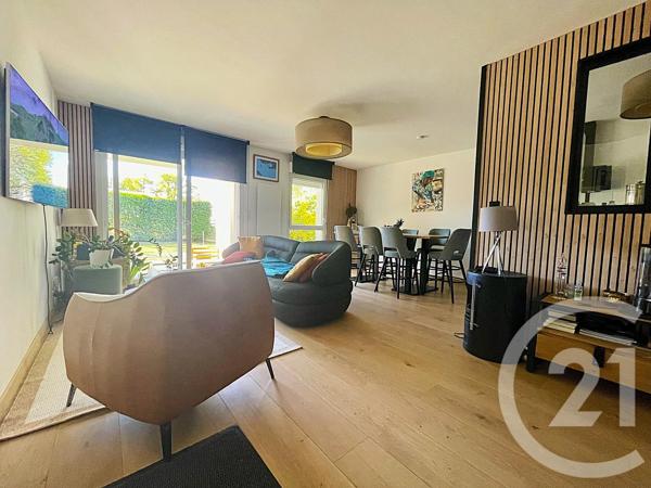 Appartement F3 à vendre  3 pièces - 83,50 m 2   VANNES  - 56