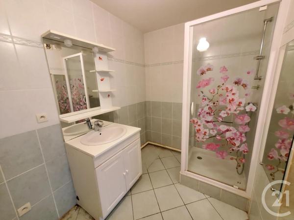 Appartement F3 à vendre  3 pièces - 83,50 m 2   VANNES  - 56
