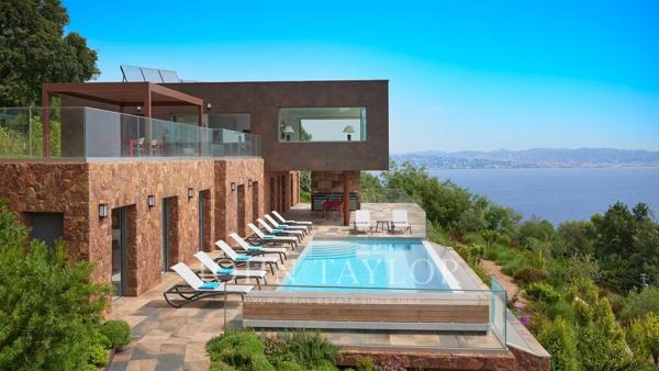 Splendide villa contemporaine