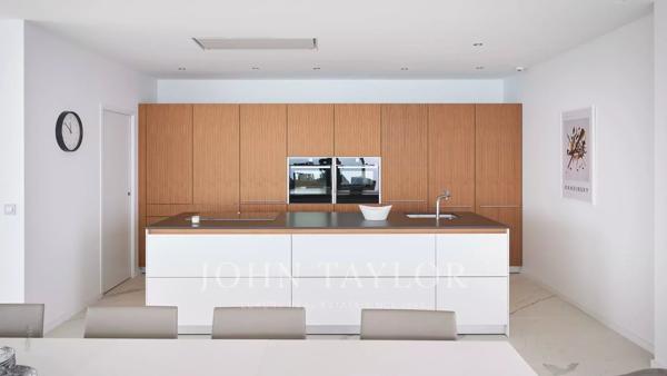 Splendide villa contemporaine