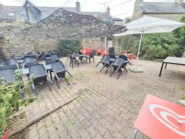 Vente Fonds de commerce 3 pièces à Guingamp