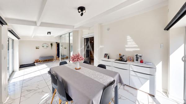 Maison Plain-pied 4 pièce(s) 109 m2