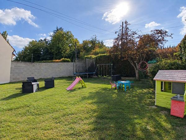 Maison Plain-pied 4 pièce(s) 109 m2