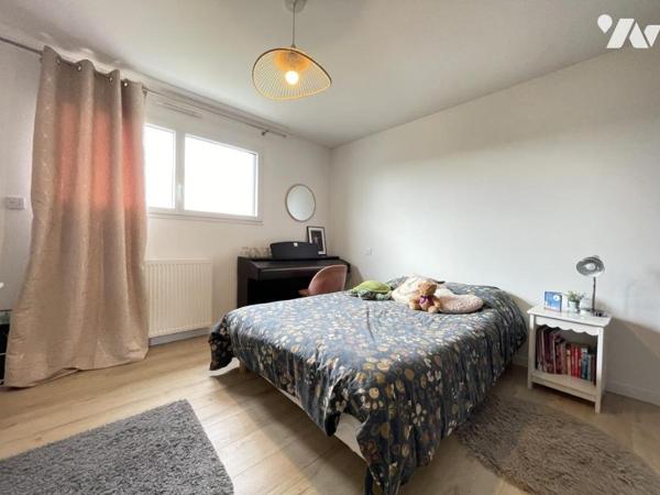 Maison contemporaine 2024 avec 4 chambres sur 724 m²