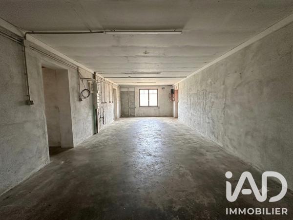 Maison à vendre 5 pièces 147 m² Rodilhan