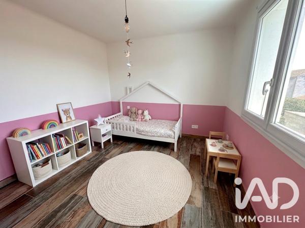 Maison à vendre 5 pièces 147 m² Rodilhan