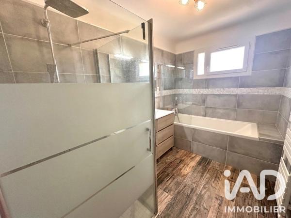 Maison à vendre 5 pièces 147 m² Rodilhan