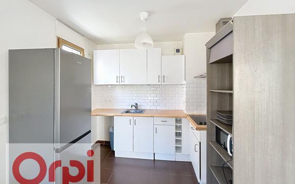 Appartement à vendre    3 pièces • 66 m2 Châtillon
