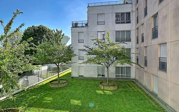 Appartement à vendre    3 pièces • 66 m2 Châtillon