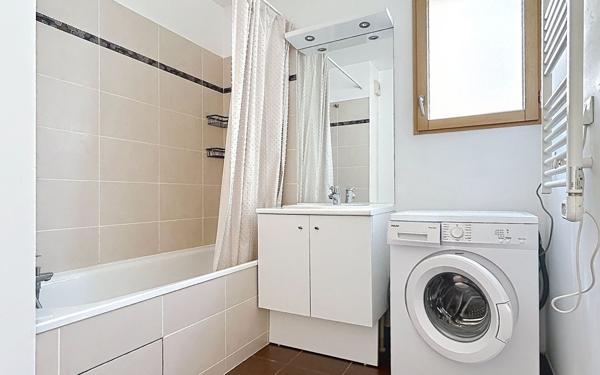 Appartement à vendre    3 pièces • 66 m2 Châtillon