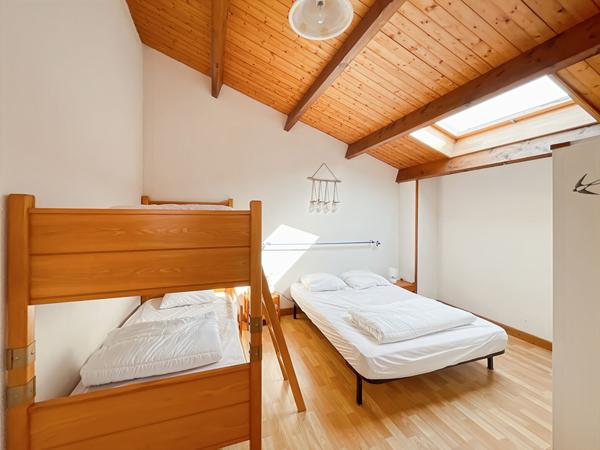 Appartement Type 2 alcôve en duplex proche mer