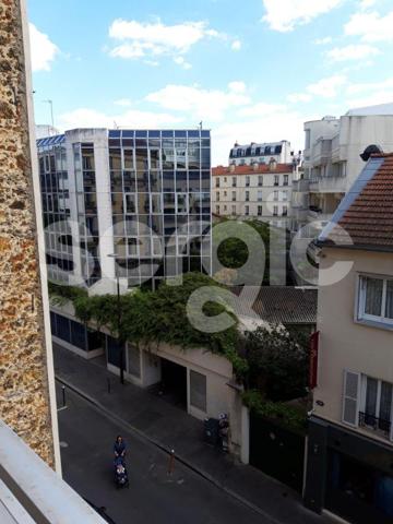 Location 2 Pieces 44 92100 Boulogne Billancourt 01 0850 02 0163