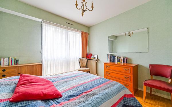 Appartement à vendre    2 pièces • 60,60 m2 Paris 12