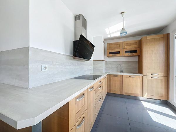 Appartement duplex Chessy 4 pièces 83 m2