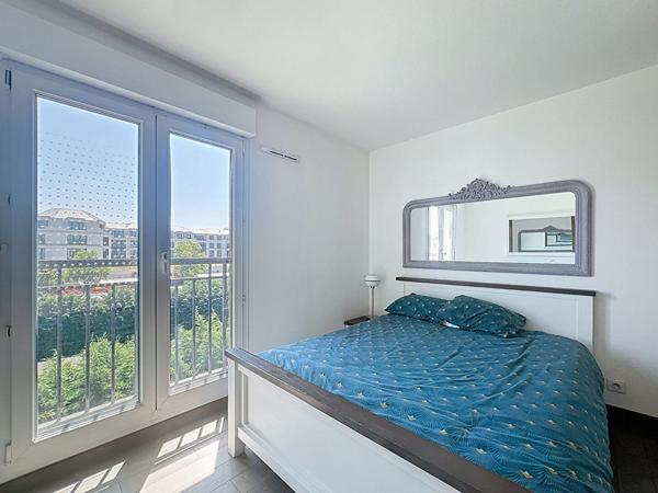 Appartement duplex Chessy 4 pièces 83 m2