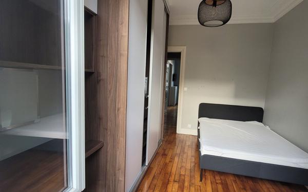 Appartement à louer    3 pièces • 48,61 m2 Issy-les-Moulineaux